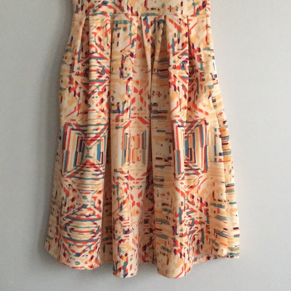 LuLaRoe Amelia Abstract Fit & flare dress XS - Picture 4 of 8